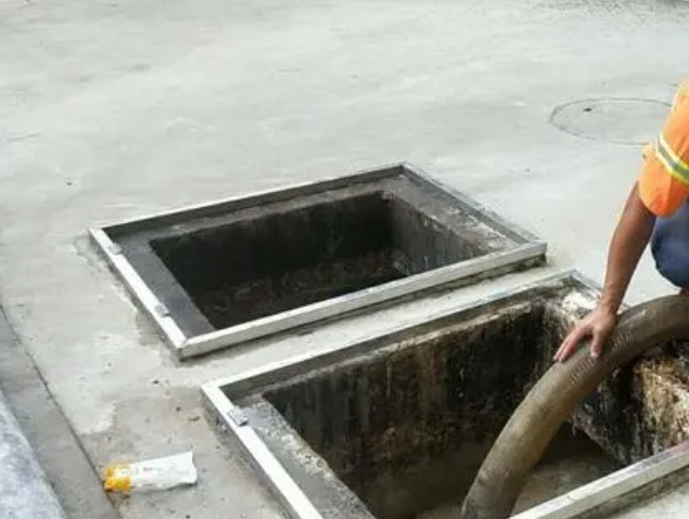 比如化粪池清理