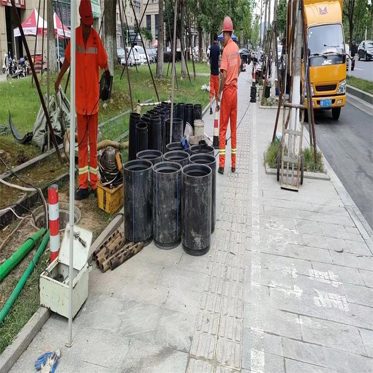 比如管道短管置换修复