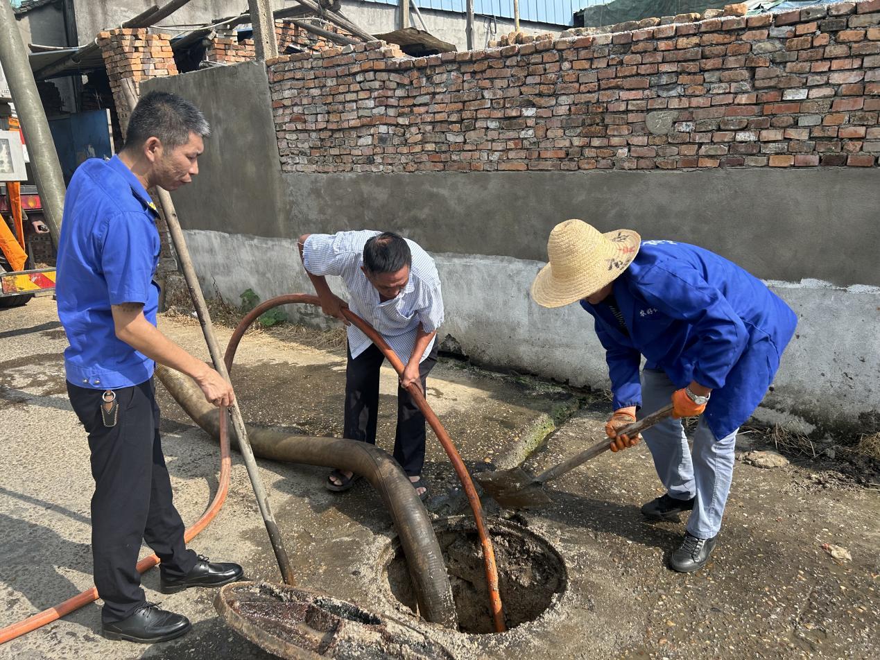 比如化粪池清掏价格及服务介绍